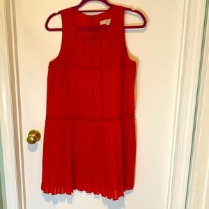 Pleated front Ann Taylor Loft red sleeveless dress. Size 6. VGUC.